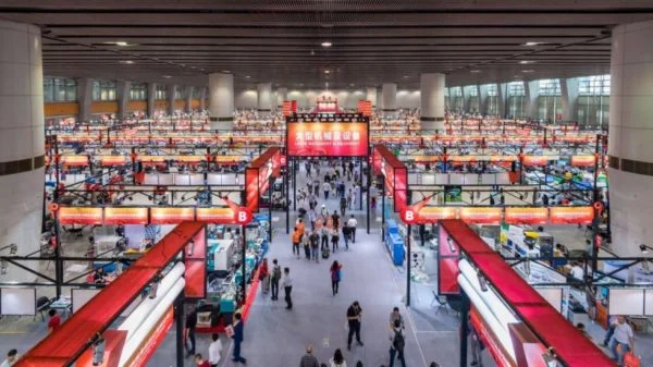 The Top 10 Questions You Should Ask Your Suppliers in China 2 Canton Fair 2019 e1645844591513