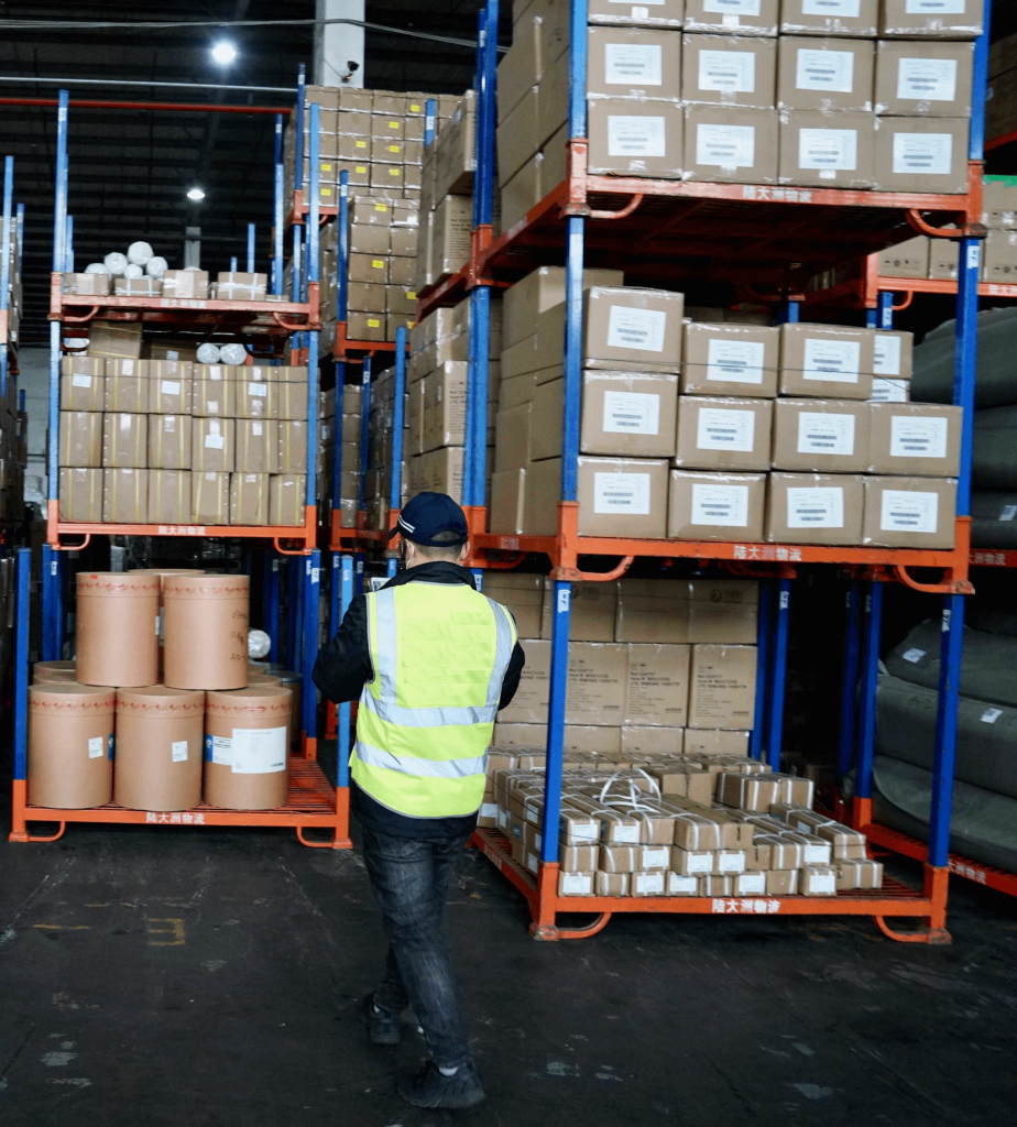 The Pros and Cons of Dropshipping from China 12 HAI-International-Holding-Wharehouse.png