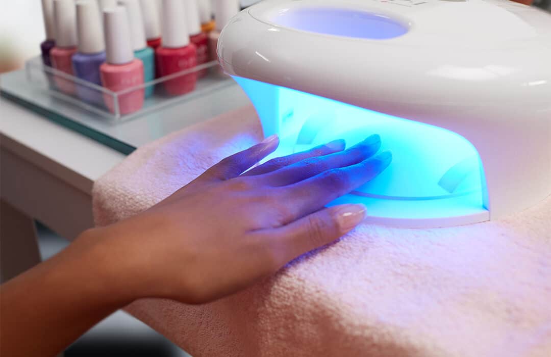 curing gel polish